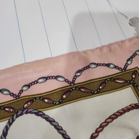 Trussardi silk scarf - Picture 7 of 11